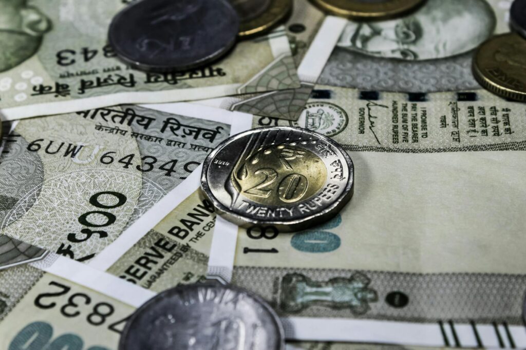 shopify pricing india 2026