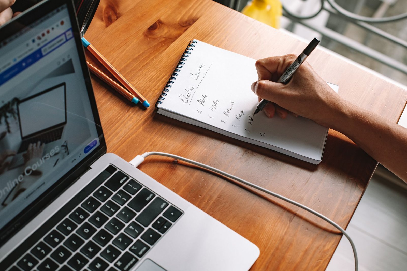 online course planning for an online business model guide